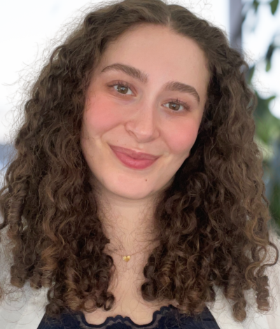 Maria Yousef salgselev hos Idealcombi